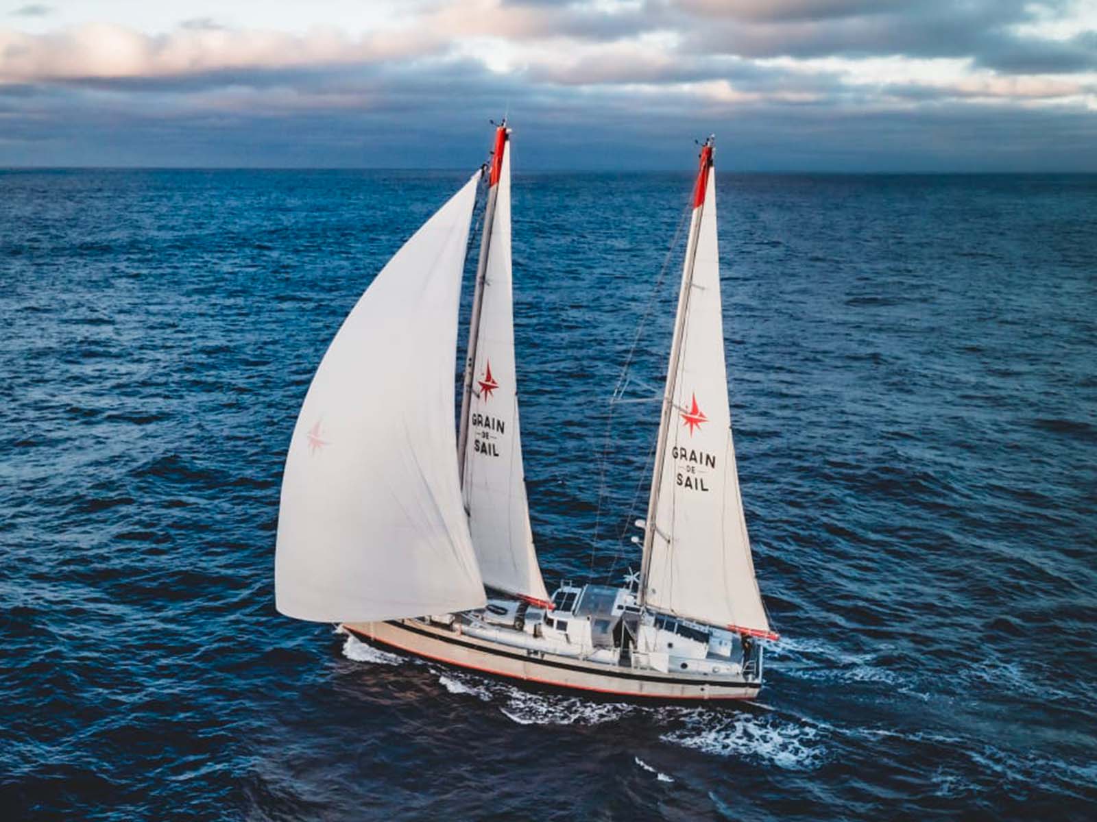 traversée de l'Atlantique à la voile de Grain de Sail